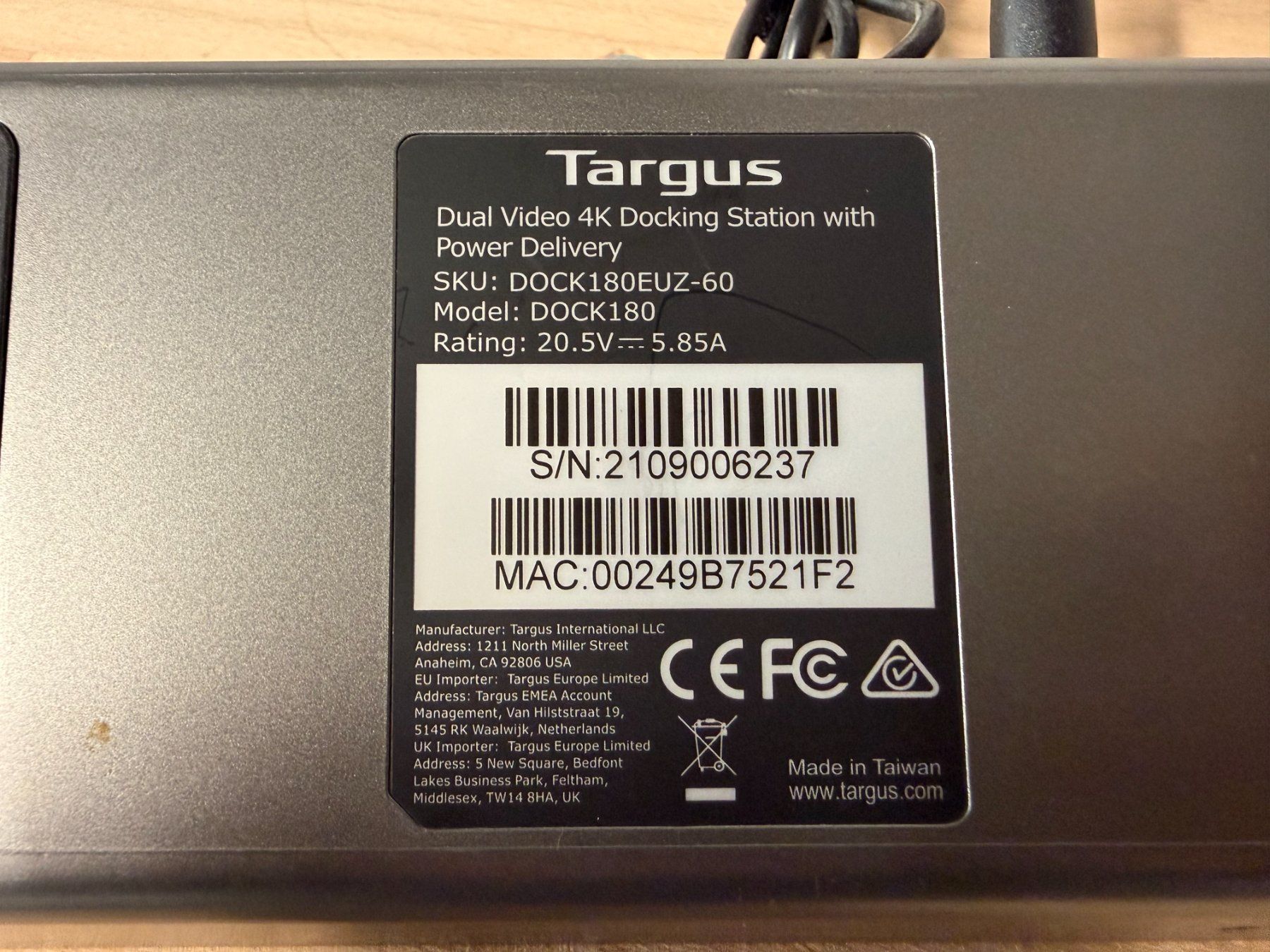 Targus Docking station: Targus Universal USB-C Dual Video 4K Dock mit Strom, Schwarz – Usato da Studen BE venduto da jwanko 3