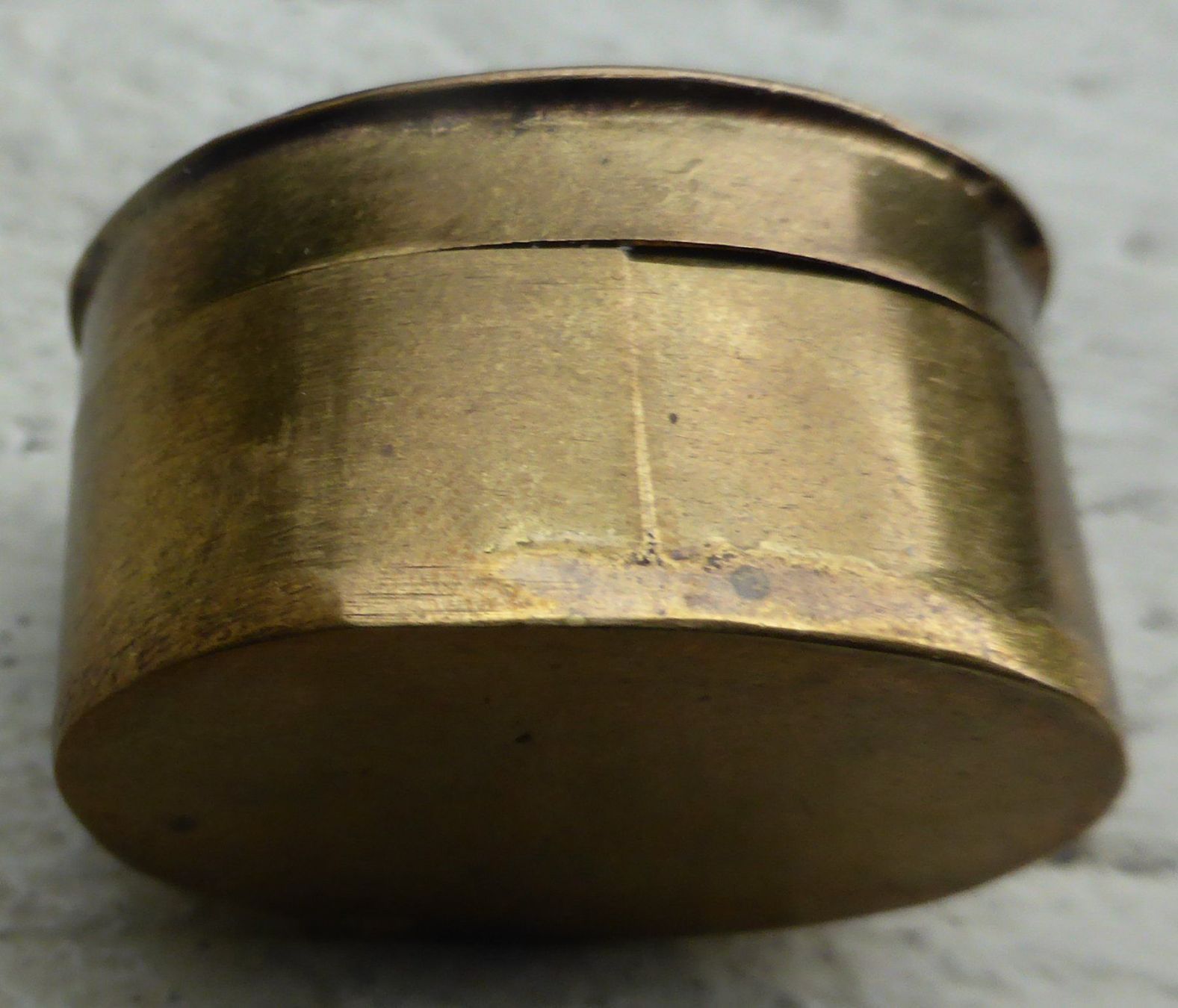 Tutte le decorazioni: CLOISONNÉ -DOSE;---ANTIK /  ALT;---HAND -ARBEIT; INTERESSANT – Usato da Zürich venduto da tritonis 4
