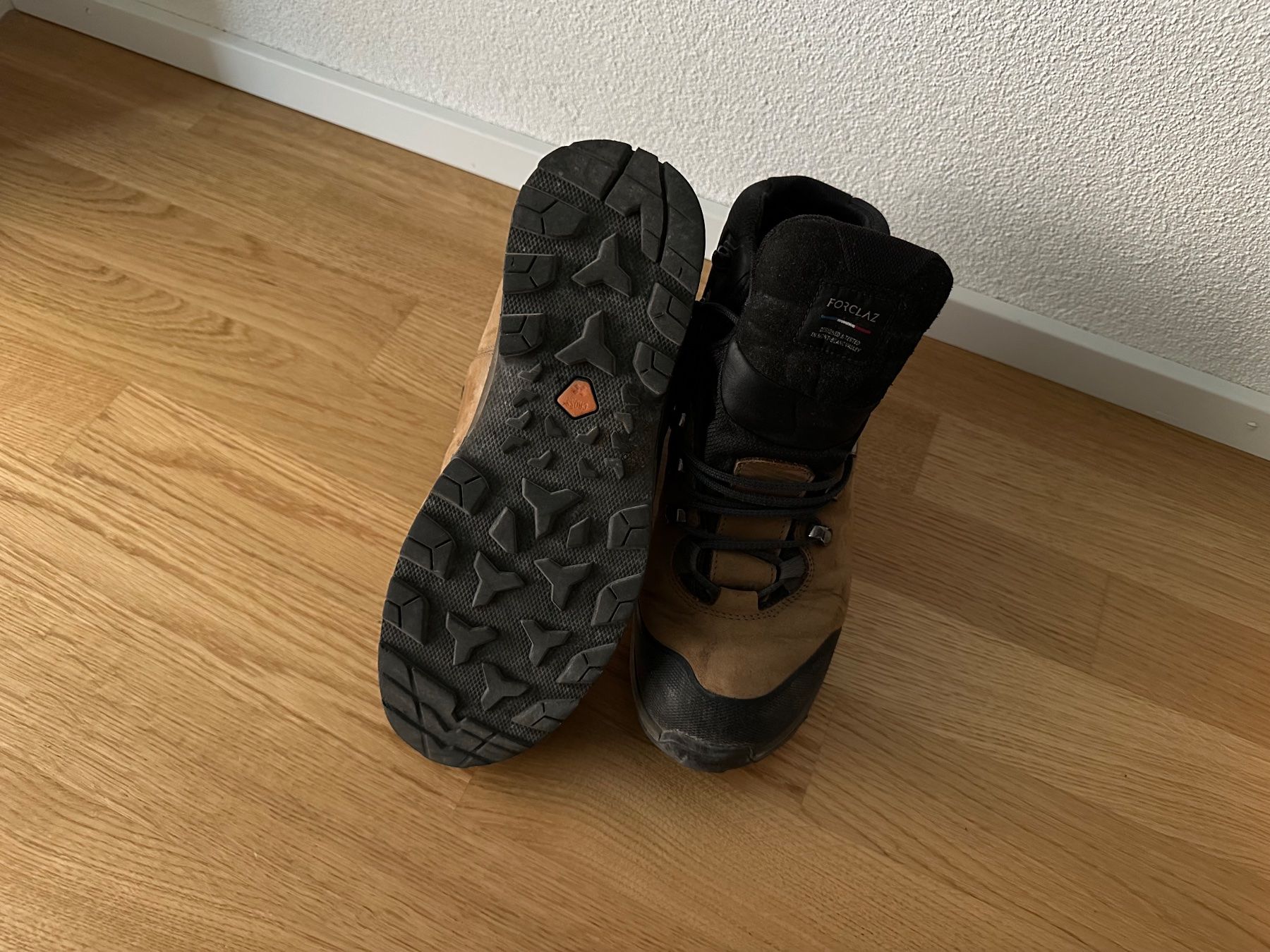 Scarpe da uomo: Wanderschuhe, Grösse 43 – Usato da Bern venduto da Personaje 1