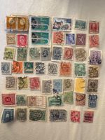 50 antike gelaufene Briefmarken aus diversen Ländern