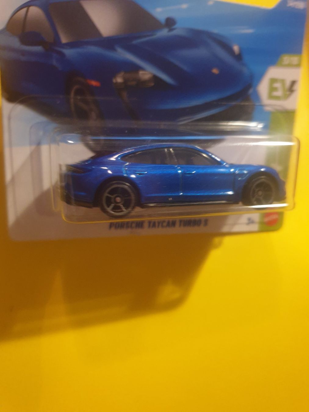 Hot Wheels Modellini d'auto: Hot Wheels PORSCHE TAYCAN TURBO S – Nuovo e nell'imballaggio originale da Oftringen venduto da Rotor 5