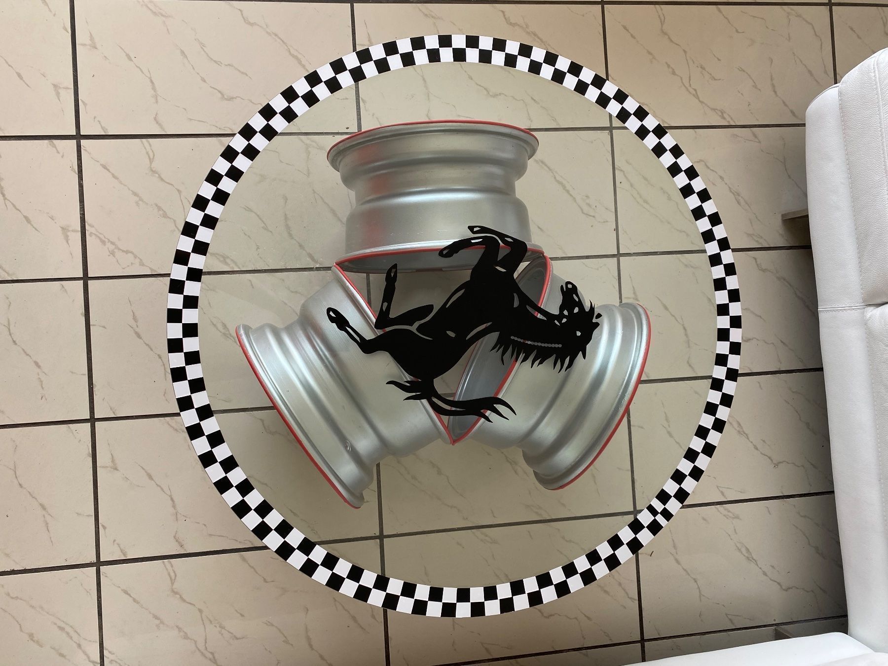 Tutte le decorazioni: Unique déco Ferrari – Usato da Biel/Bienne venduto da dc_girl8