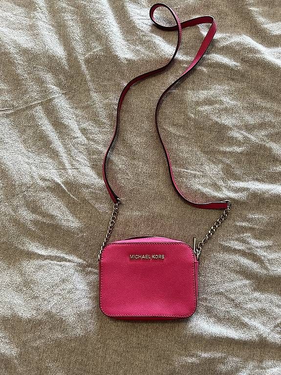 Sacs femmes: Sac Michael Kors – D'occasion à Onex par cel_lf92