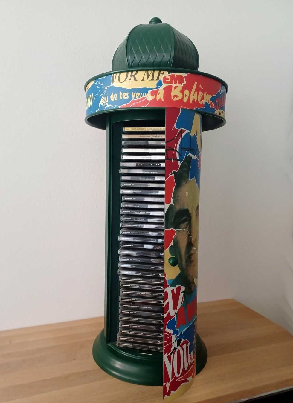Autres décorations & accessoires: Charles Aznavour - "l'authentique" - Litfasssäule mit CDs – D'occasion à Hosenruck par Musikmamsell 1