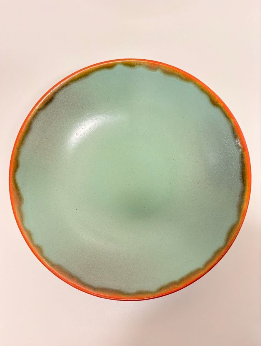 Ciotole: Ceramic Fruit Bowl, Mint w. Orange Rim, Diameter 23cm – Usato da Zürich venduto da rosyyy