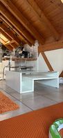 Wohnzimmertisch mit Glasplatte  90 × 90 cm  Weiss