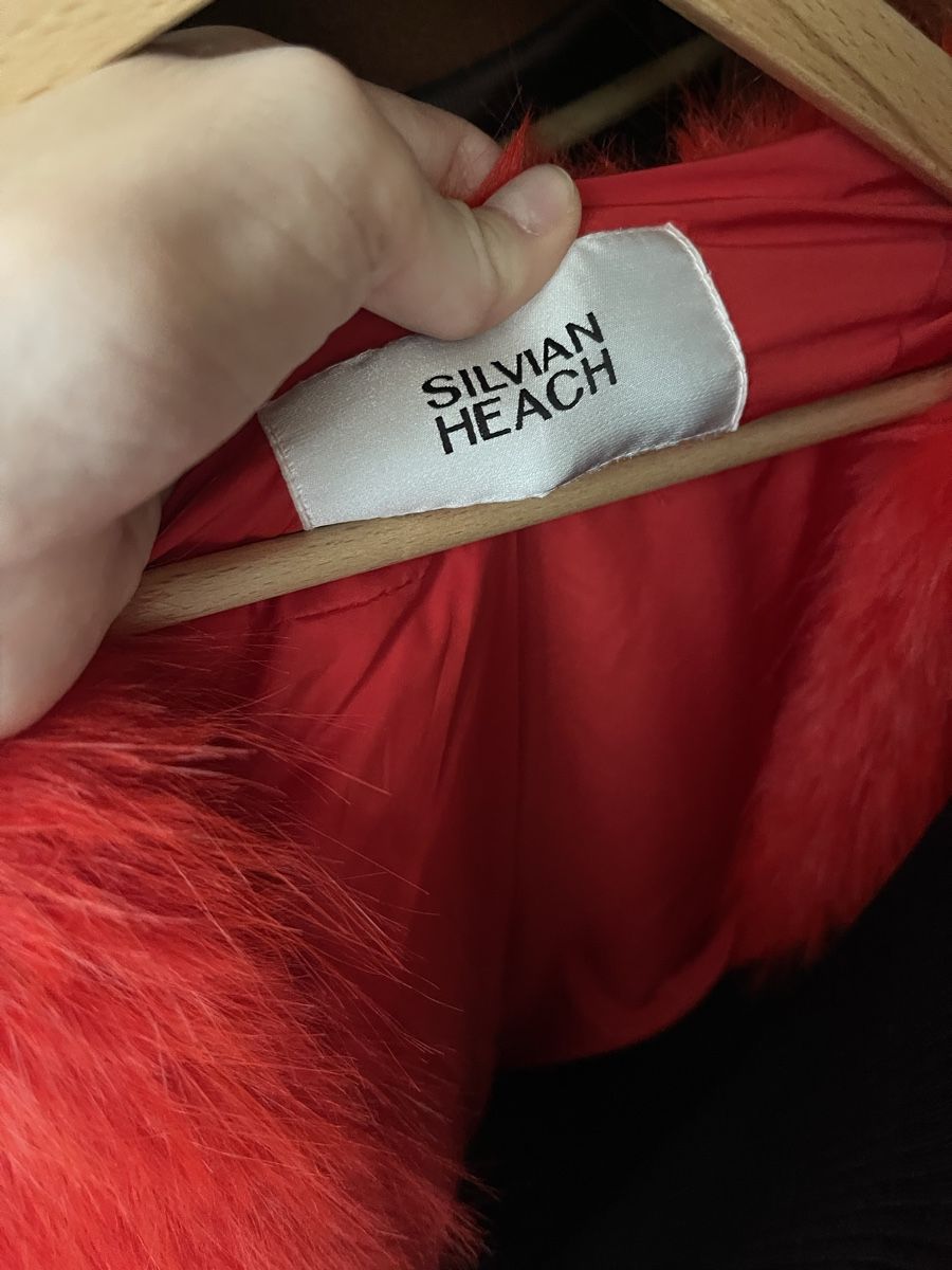 Vestes: Faux Fur Jacket Red size S/M condition new – Neuf (Voir description) à Basel par eka_v28r 8