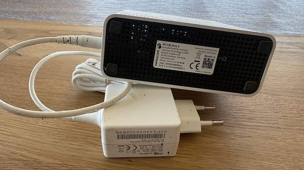 Swisscom WiFi: Swisscom WLAN-Box 2 – Usato da Zell LU venduto da Wallwurz 2