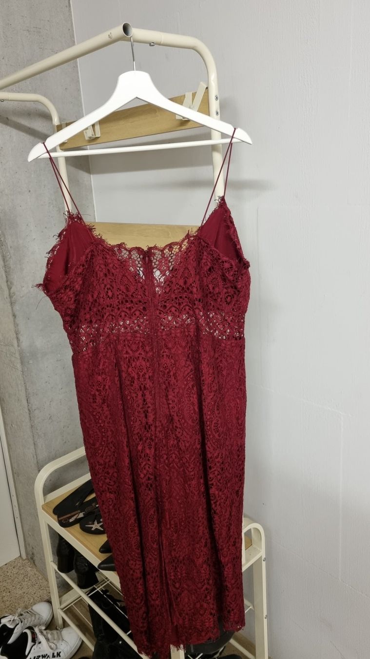 Vestiti: ASOS Kleid, Grösse 46, Weinrot, Spitze – Usato da Zürich venduto da YZA90 1