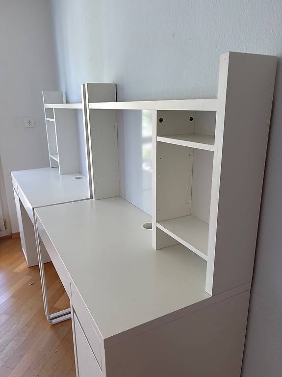 Scrivanie: Micke IKEA Kompaktschreibtisch links – Usato da Zürich venduto da sar_b9rs 1