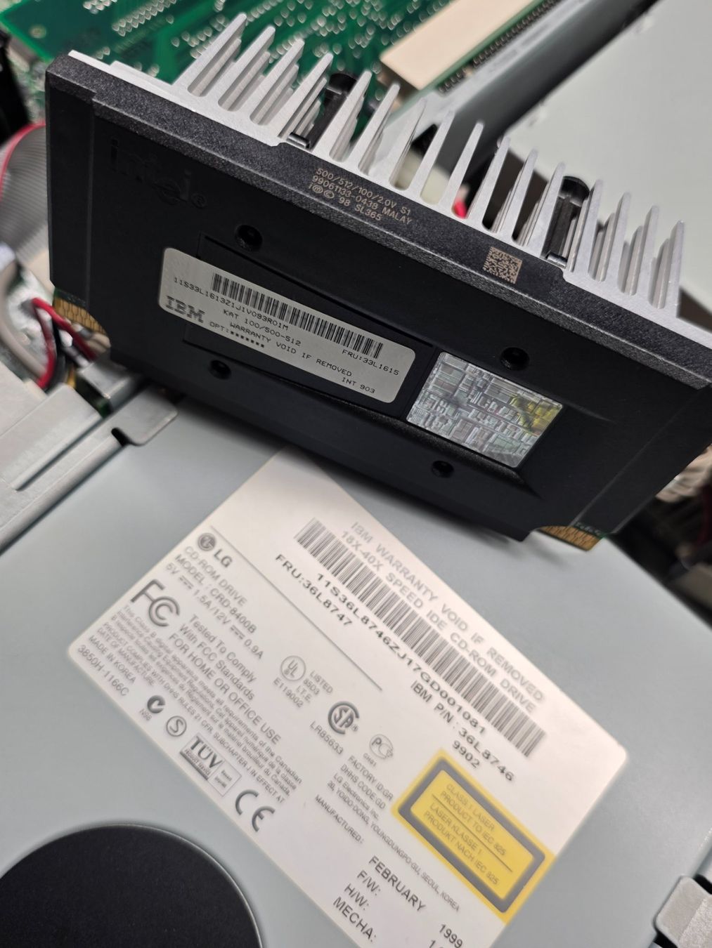 IBM PC: IBM Personal Computer 300PL Pentium III – Usato da Lausen venduto da -Vendetta- 9