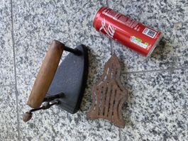 Antikes Bügeleisen