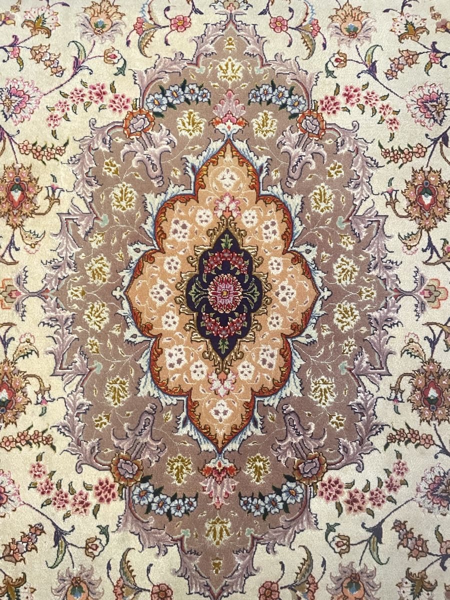 Tappeti: Tapis persan Tabriz Fein – Usato da Fribourg venduto da Nimynho 4