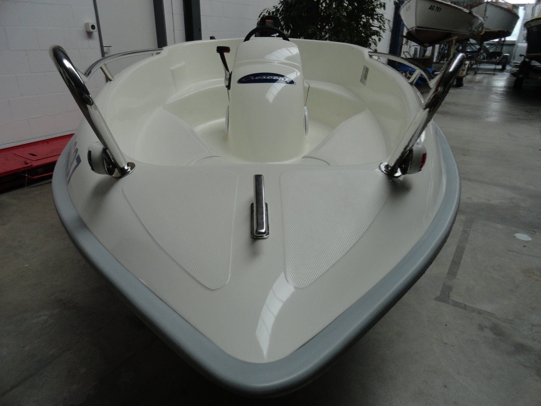 Crescent Barche: Motorboot 20PS.plus Trailer zu verkaufen. – Usato da Hallwil venduto da Dracco