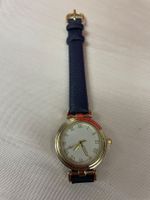 Uhr mit blauem Uhrenband, Damenuhr