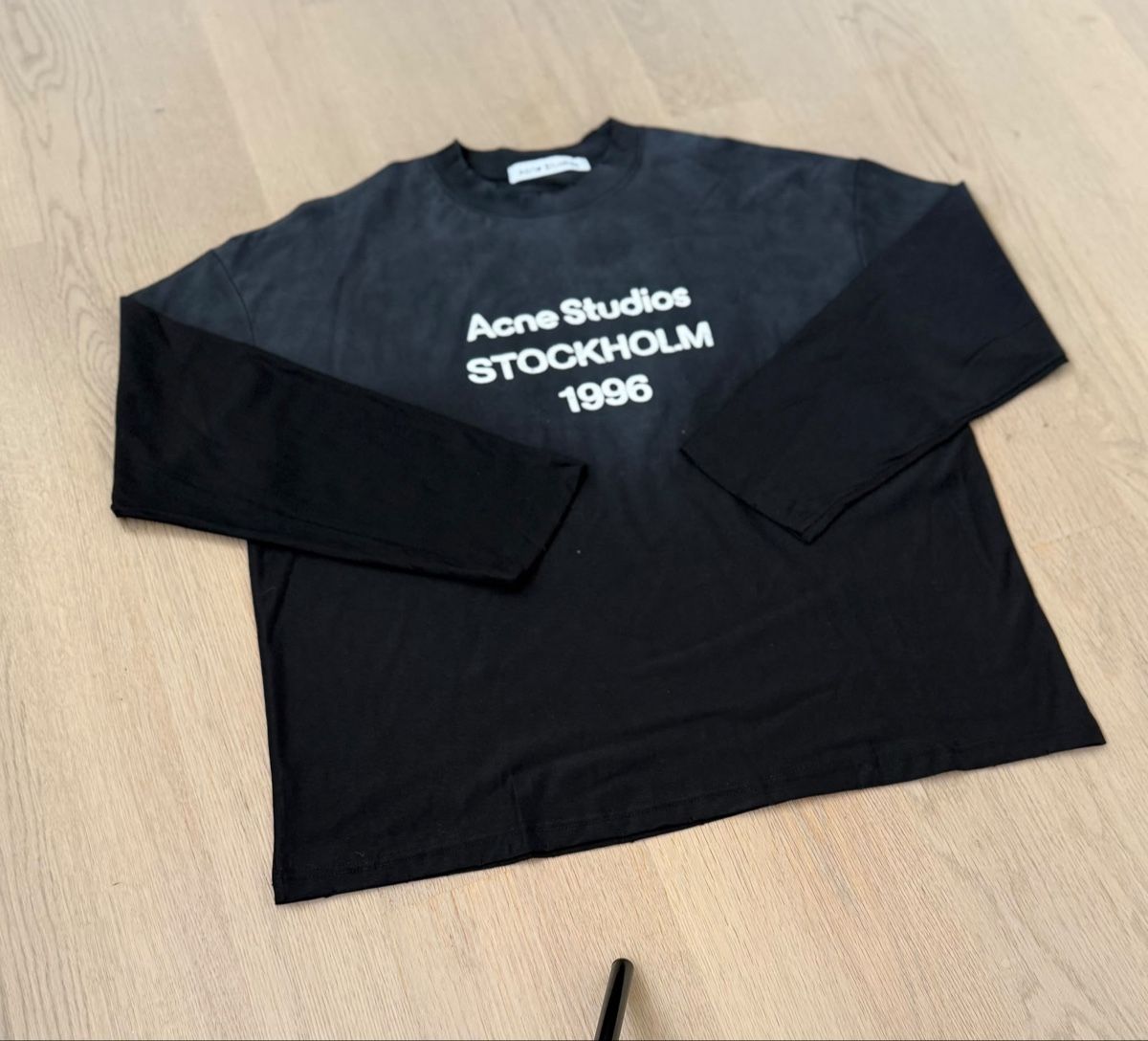 Acne Studios T-Shirts: Acne Studio Shirt Größe L – Neu und originalverpackt aus Allschwil von ale_99l7