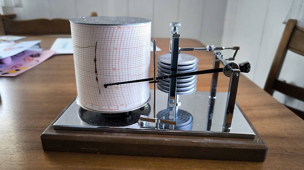 Sonstige antike Technik & Geräte: Barograph sehr guten Zustad – Gebraucht aus Mittelhäusern von Beatus7 4