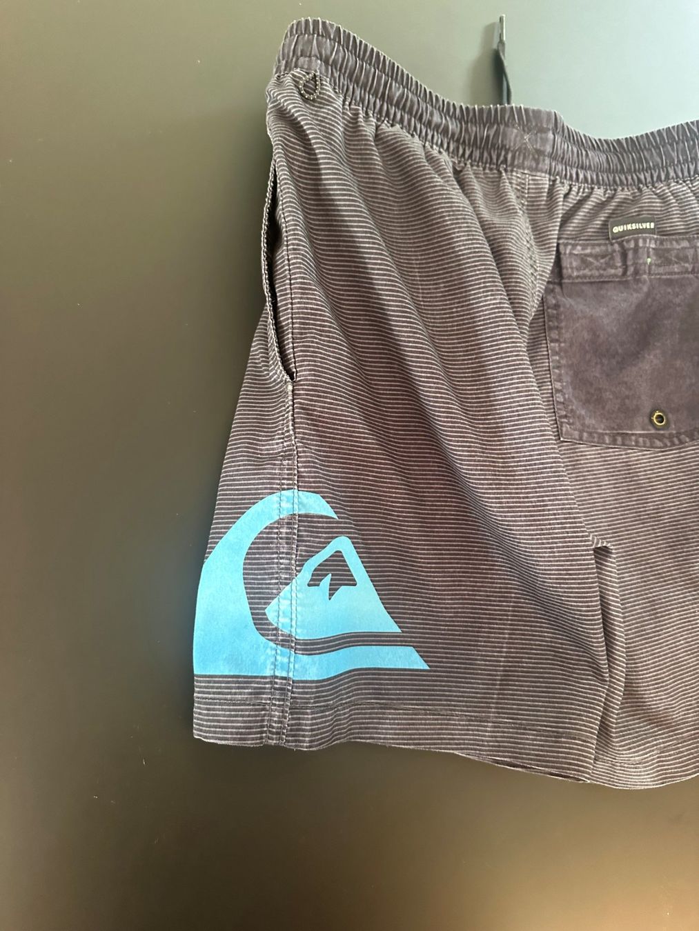 Pantaloni: Badehose Quiksilver Grösse 134 Knaben – Usato da Sursee venduto da Romana6 2