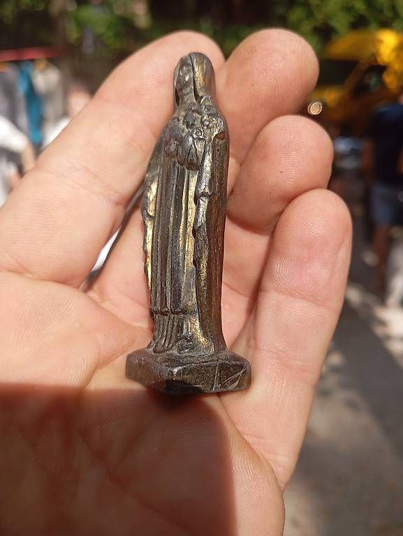 Figuren: Alte Marienfigur – Gebraucht aus Basel von Petergunn
