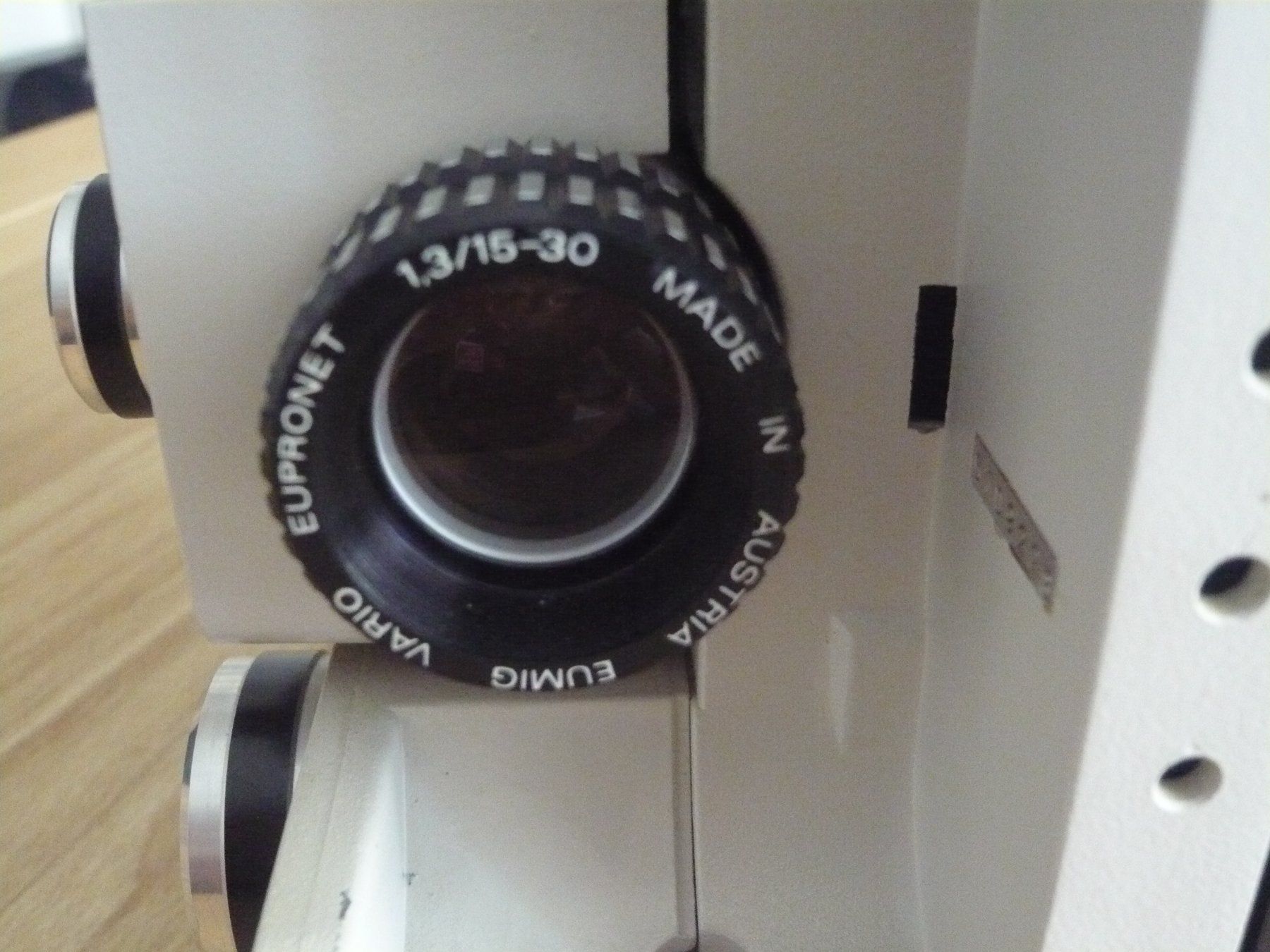 Home Cinema: Eumig MARK 610D Stummfilmprojektor – Usato da Winterthur venduto da Cajun 2