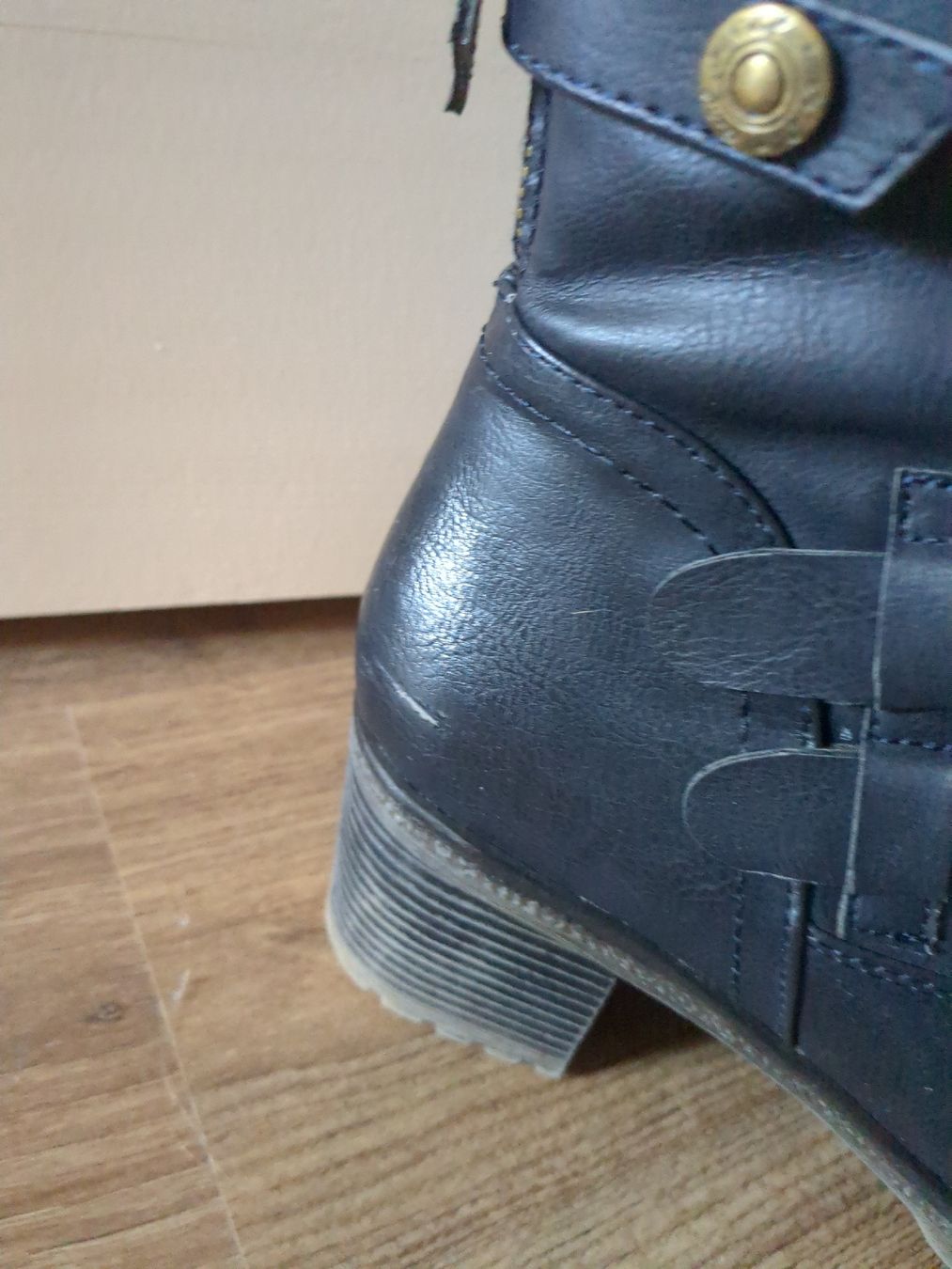 Damenschuhe: Stiefel Grösse 39 – Gebraucht aus St. Gallen von tj19 1
