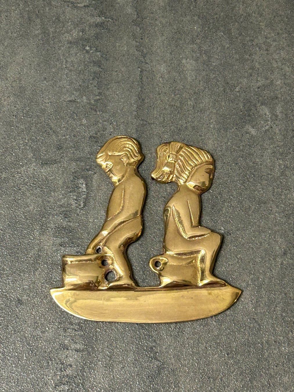 Alle Dekorationen: vintage brass toilet decoration – Gebraucht aus Lausanne von Weber1007