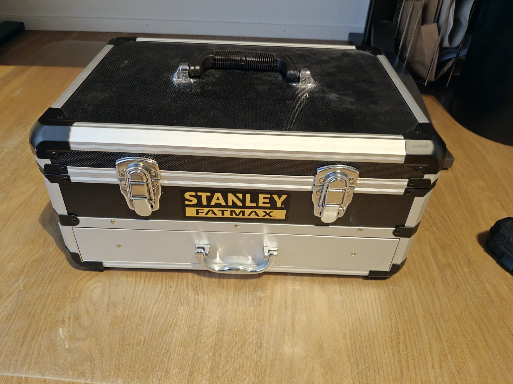 Stanley Trapani: Stanley FatMax V20 Akku Schlagbohrschrauber – Difettoso da Kloten venduto da SaKe999 1