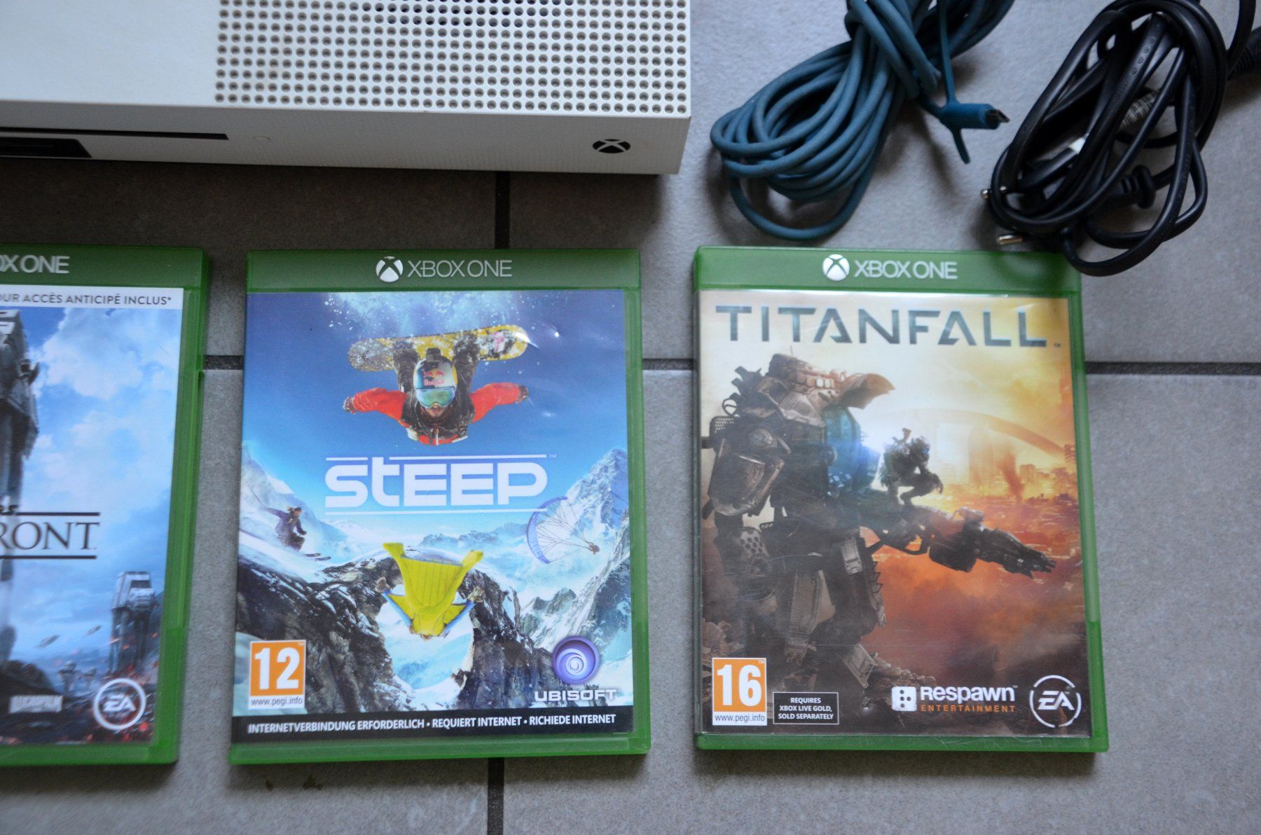 Microsoft Console: Xbox One S 1681 – Usato da Collonges venduto da arashee 5