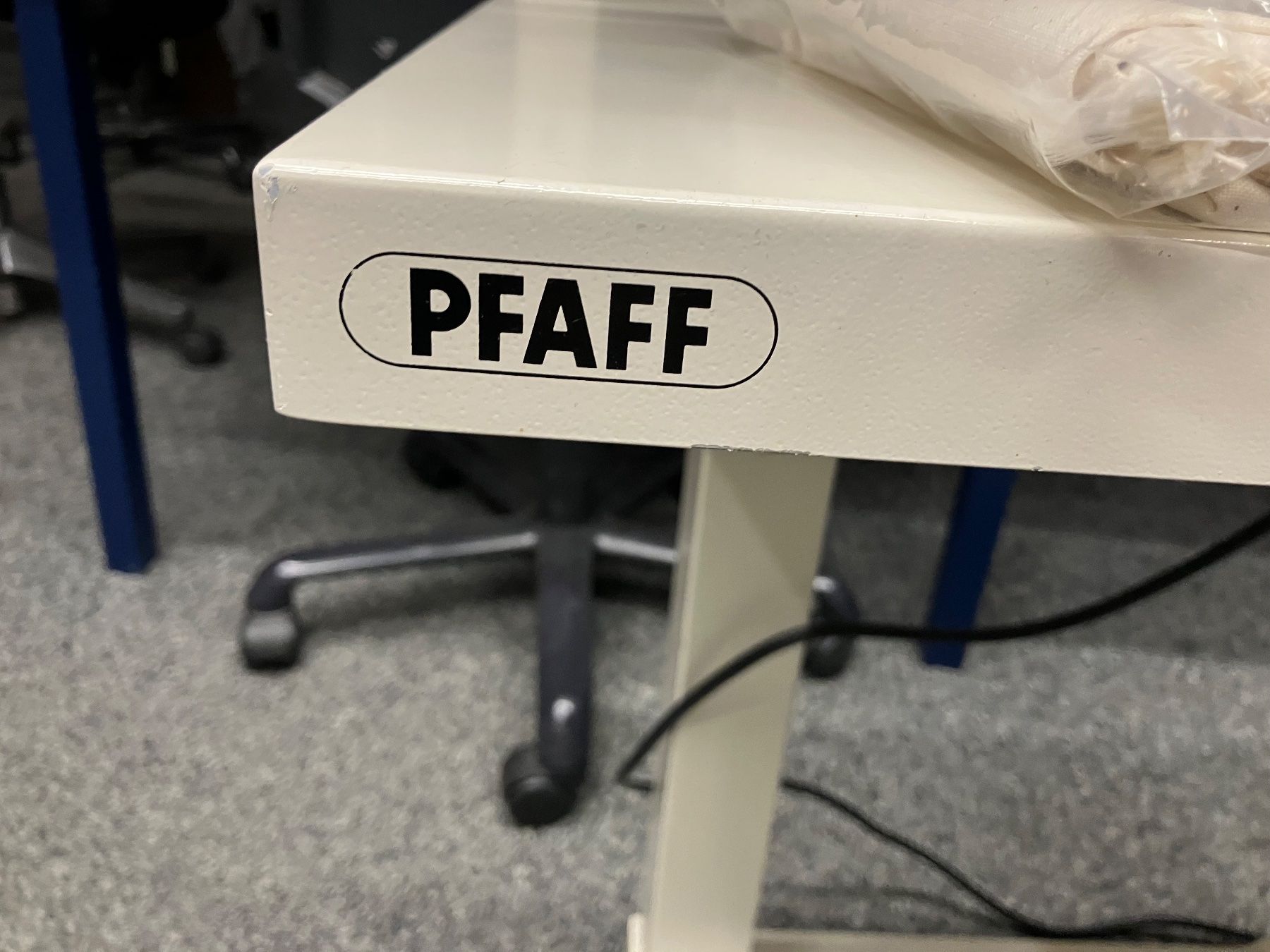Tutte le macchine: Pfaff Bügelpresse – Usato da Diepoldsau venduto da kittymack 2