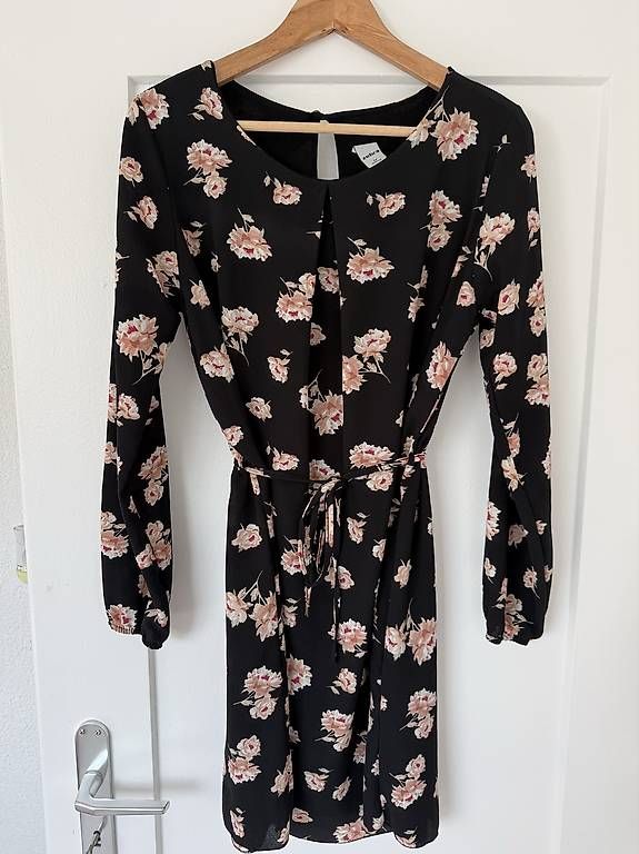 Robes: Kleid – Neuf avec emballage d'origine à Niederlenz par Anita0113 4