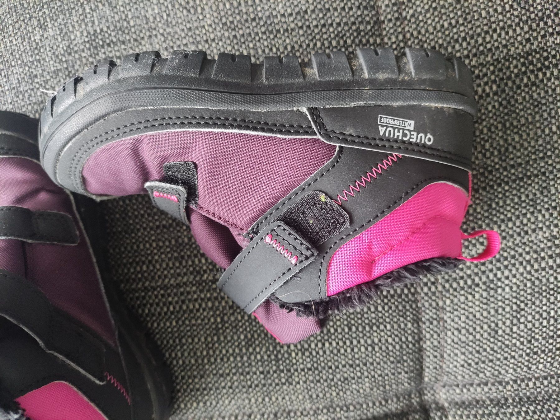 Decathlon Scarpe per ragazze: Wanderschuhe Gr. 30 waterproof – Usato da Zollikerberg venduto da nmonika 2