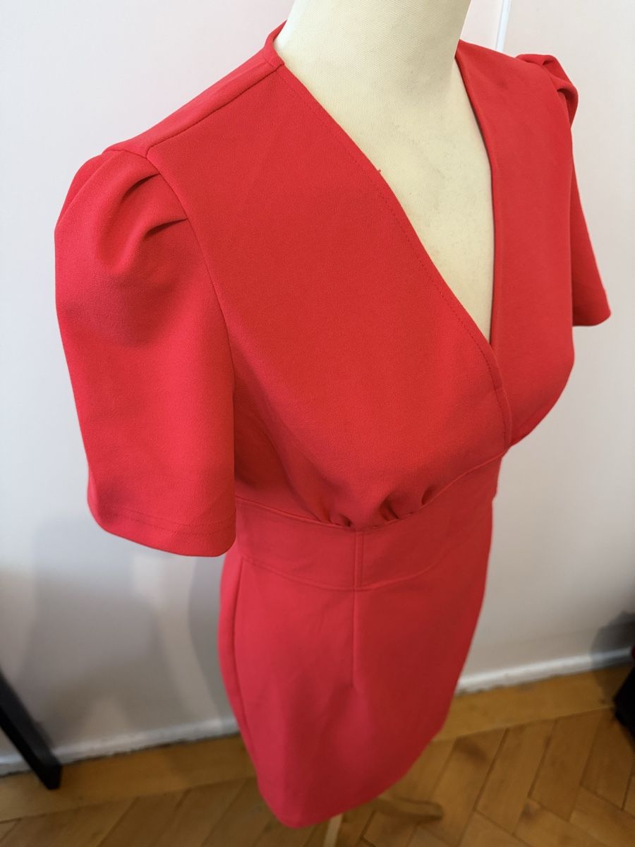 Morgan Vestiti: Robe rouge Morgan – Nuovo (secondo la descrizione) da Le Locle venduto da tchanatakoua 4