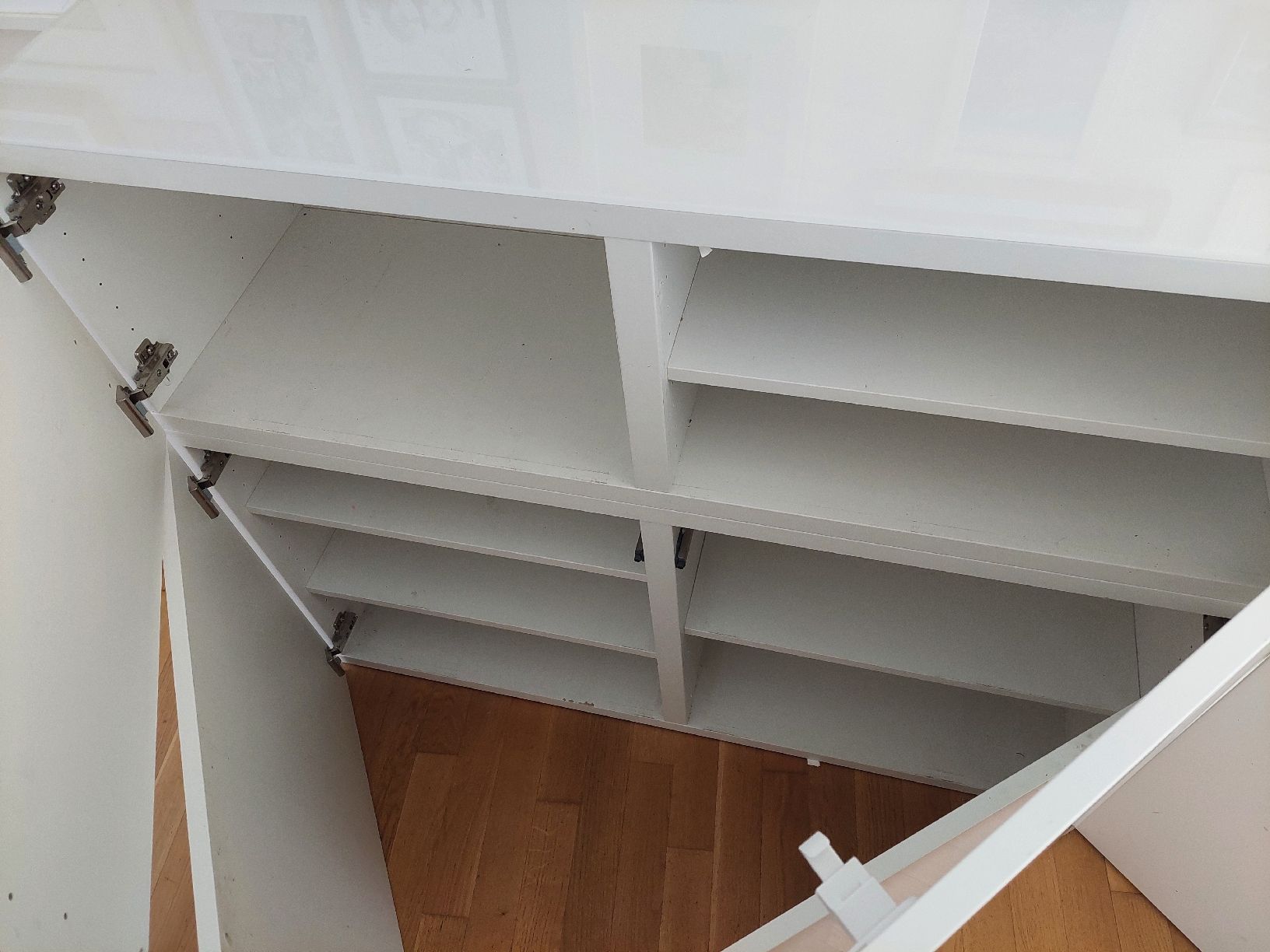 Ikea Cassettiere: BESTÅ Kommode 180 x 42 x 104 – Usato da Zürich venduto da Florence2012 4