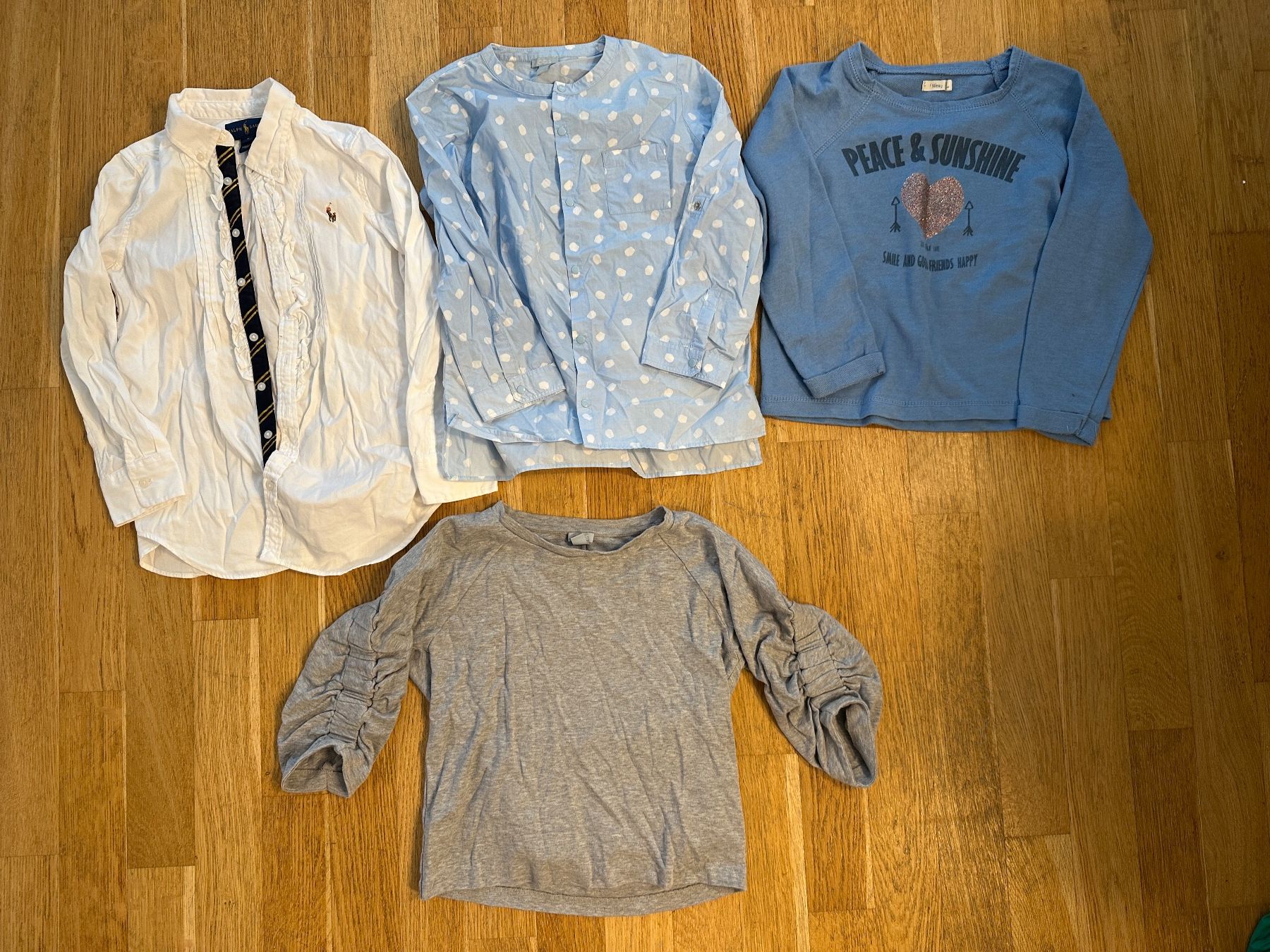 Lotti & Set di vestiti: Girls Set Gr. 122-128 – Usato da Zürich venduto da JuliaSp