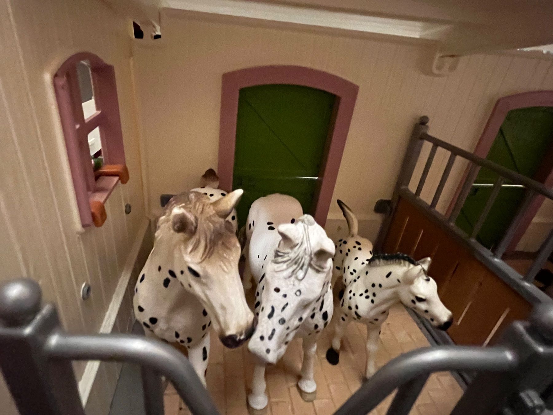 Schleich Giocattoli: Schleich Pferdestall set – Usato da Zürich venduto da Nellyliva01 2