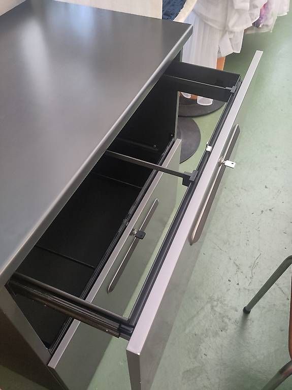 Armadi: Aktenschrank in grau Holz – Usato da Pratteln venduto da Cartonsducoeur_bl 4