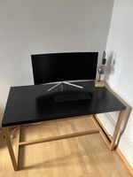 Schreibtisch mit Magnetplatte 