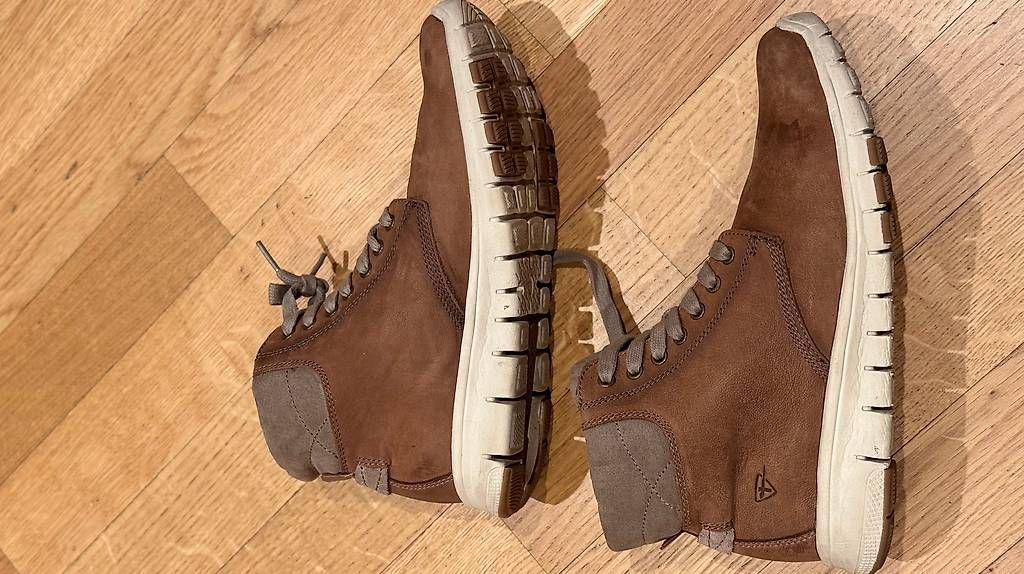 Scarpe da donna: Tamaris Stiefel Grösse 40 – Usato da Matten b. Interl venduto da atc_p2hb 2