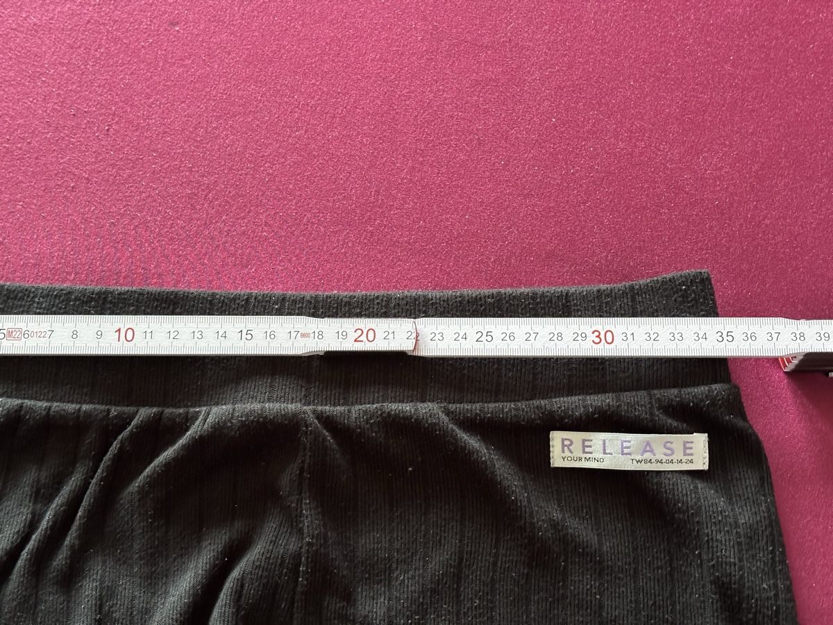 Tally Weijl Hosen: Schwarze Freizeithose von Tally circa Grösse 36 – Gebraucht aus Wald AR von bertli00 2