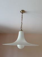 Suspension en verre blanc et métal doré état correct