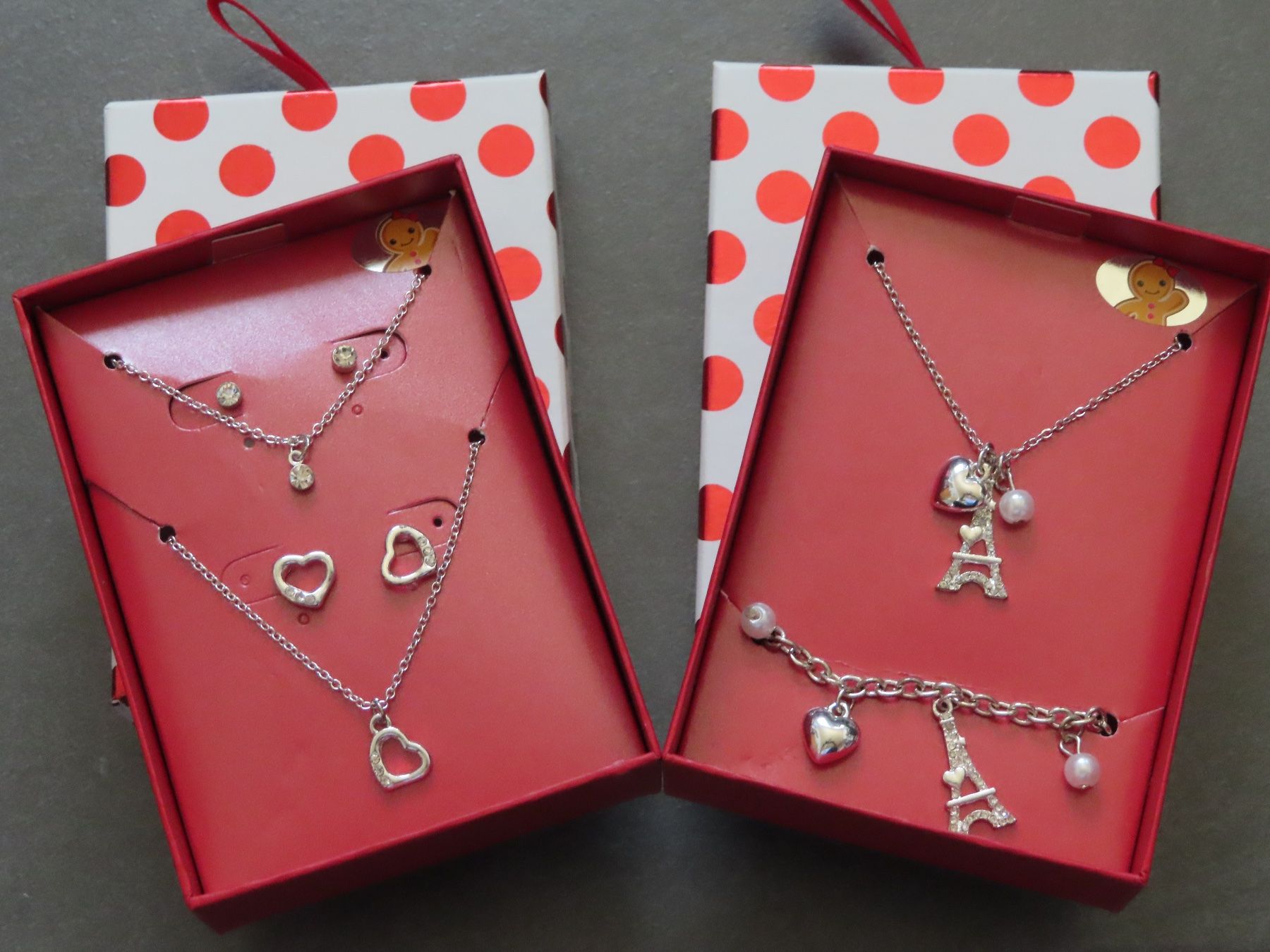 Sonstiger Schmuck: 2 herzige Schmuck-Sets ***NEU*** – Neu und originalverpackt aus Wallenried von Asyano