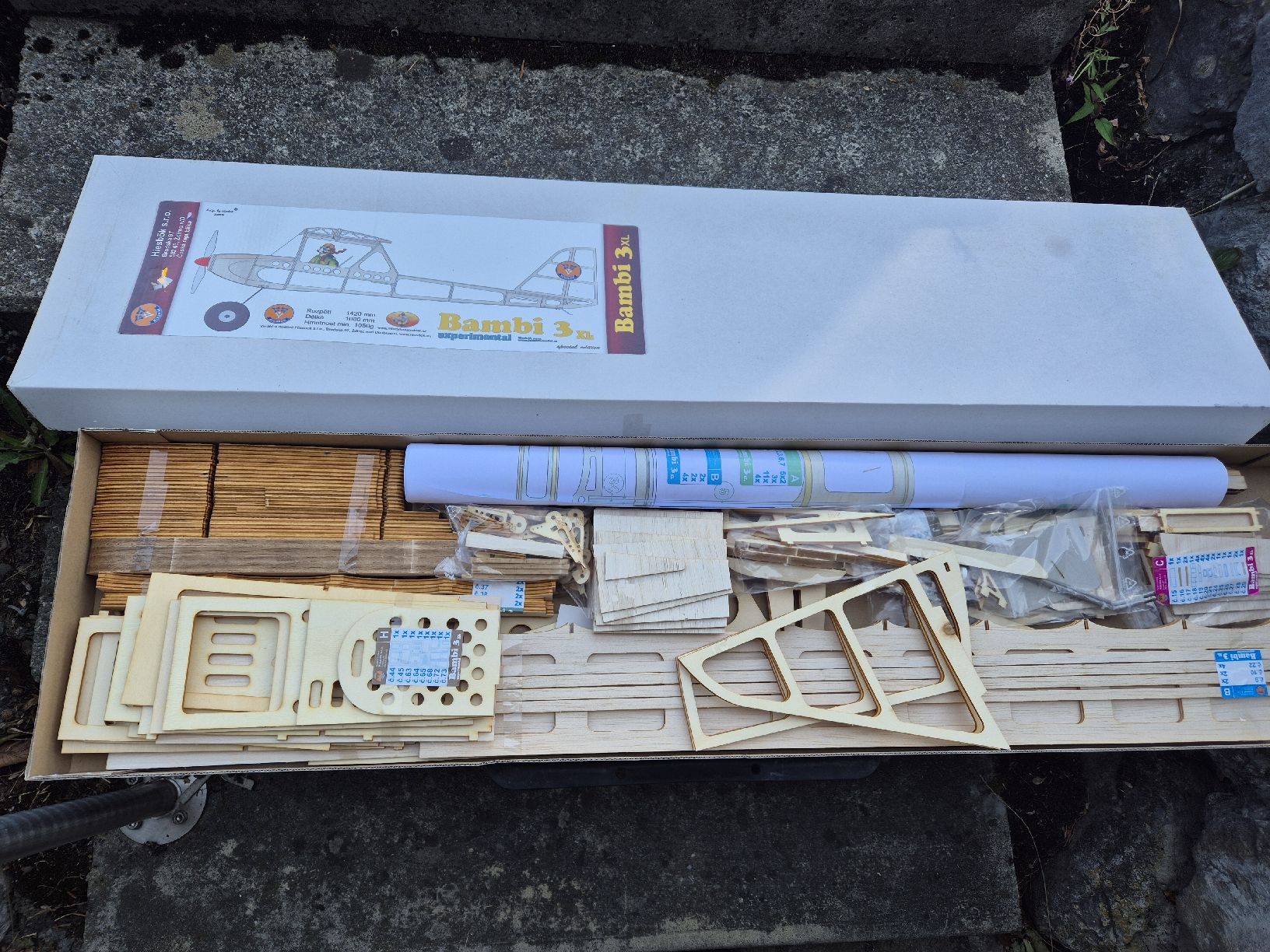 Modellbausätze & Standmodelle: Bambi 3 XL – Neu und originalverpackt aus Wattenwil von hps_z6w9 1