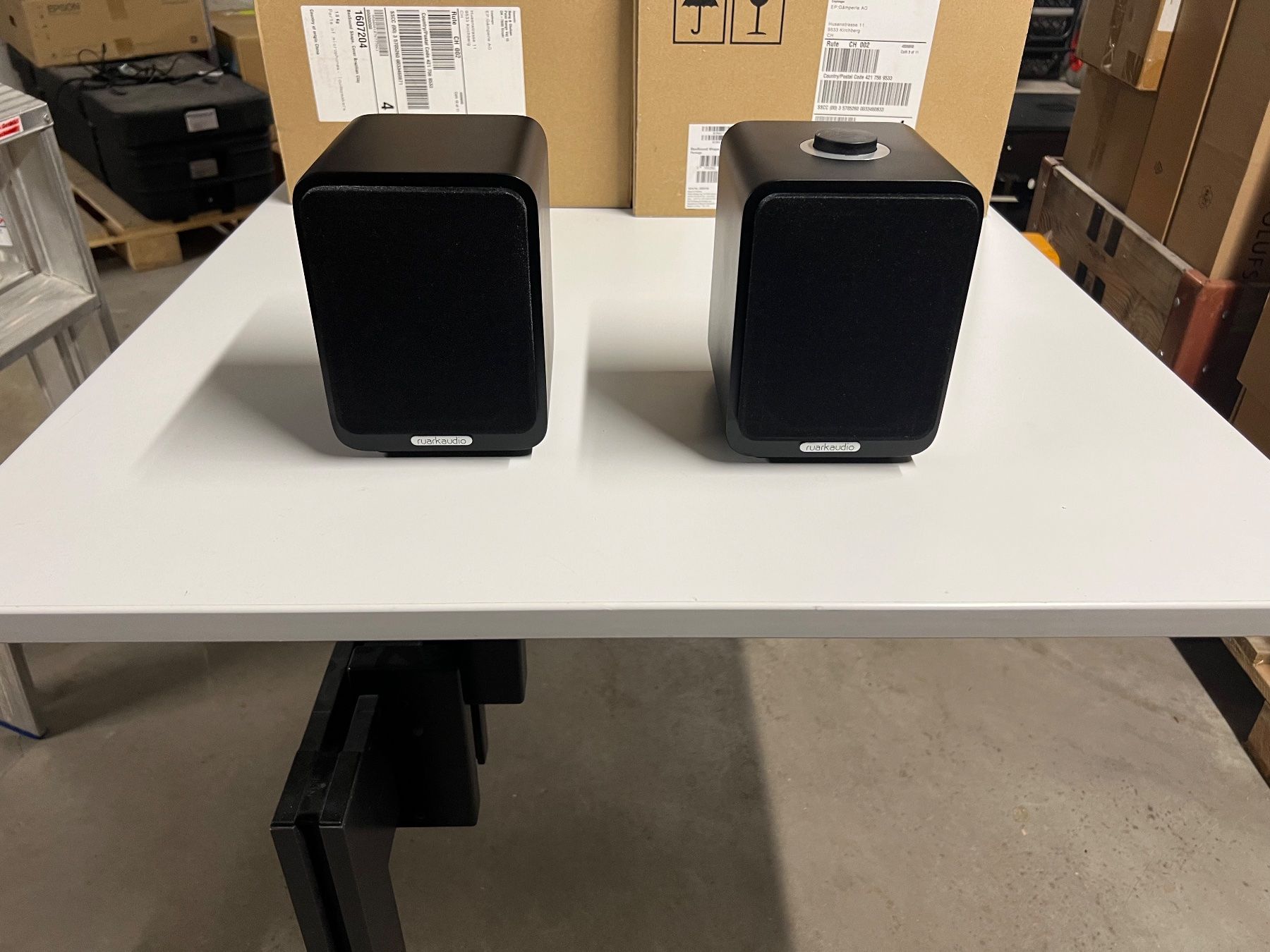 Ruark Lautsprecher: Ruarkaudio MR1 – Gebraucht aus Kirchberg SG von EPGaemperle