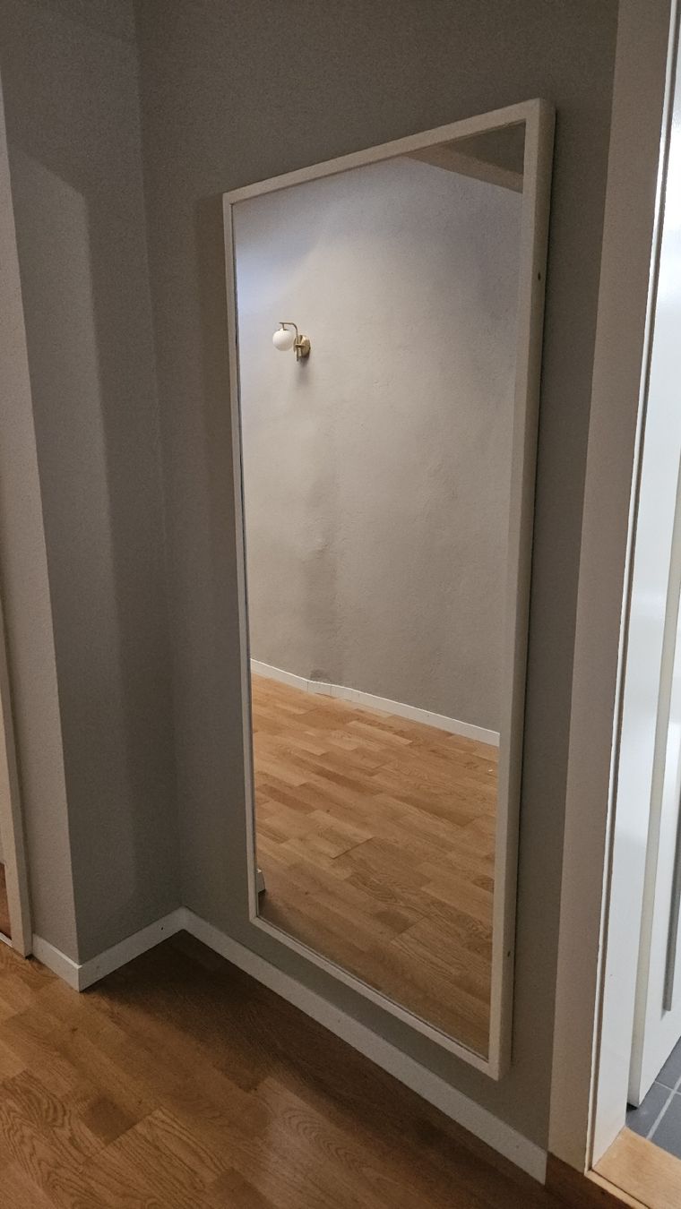 Miroirs: Ikea Spiegel 160x 70,5 – D'occasion à Murten par RYO_RYO