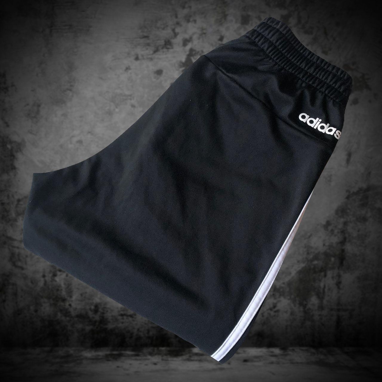 Adidas Pantalons: Jogging Adidas Black Men XS – D'occasion à Genève par ang_7j7j 6