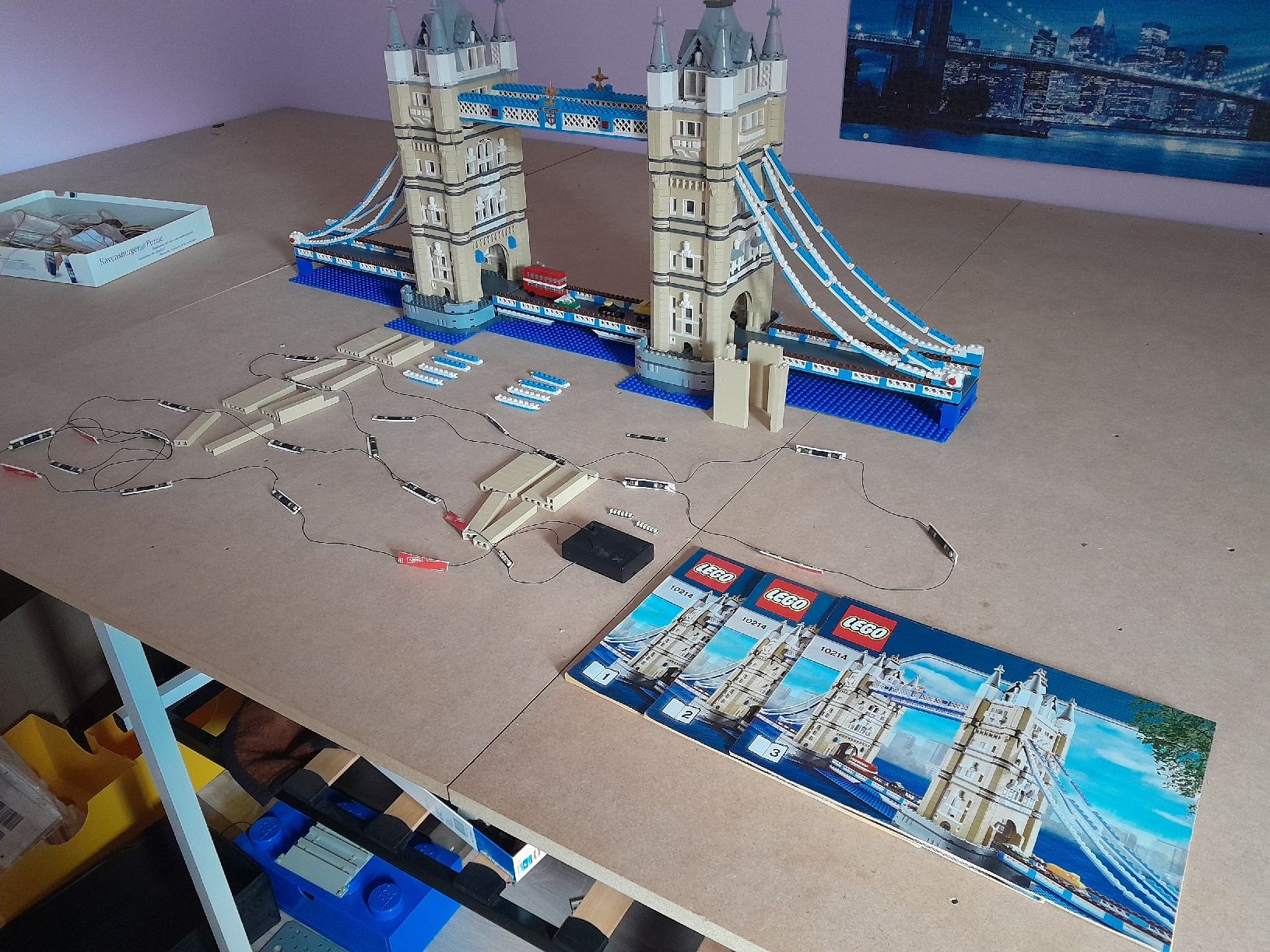 Lego Baukästen: lego 10214 le Tower Bridge complet avec  kit eclairage et ad – Gebraucht aus Meyrin von chr_r8v5 3