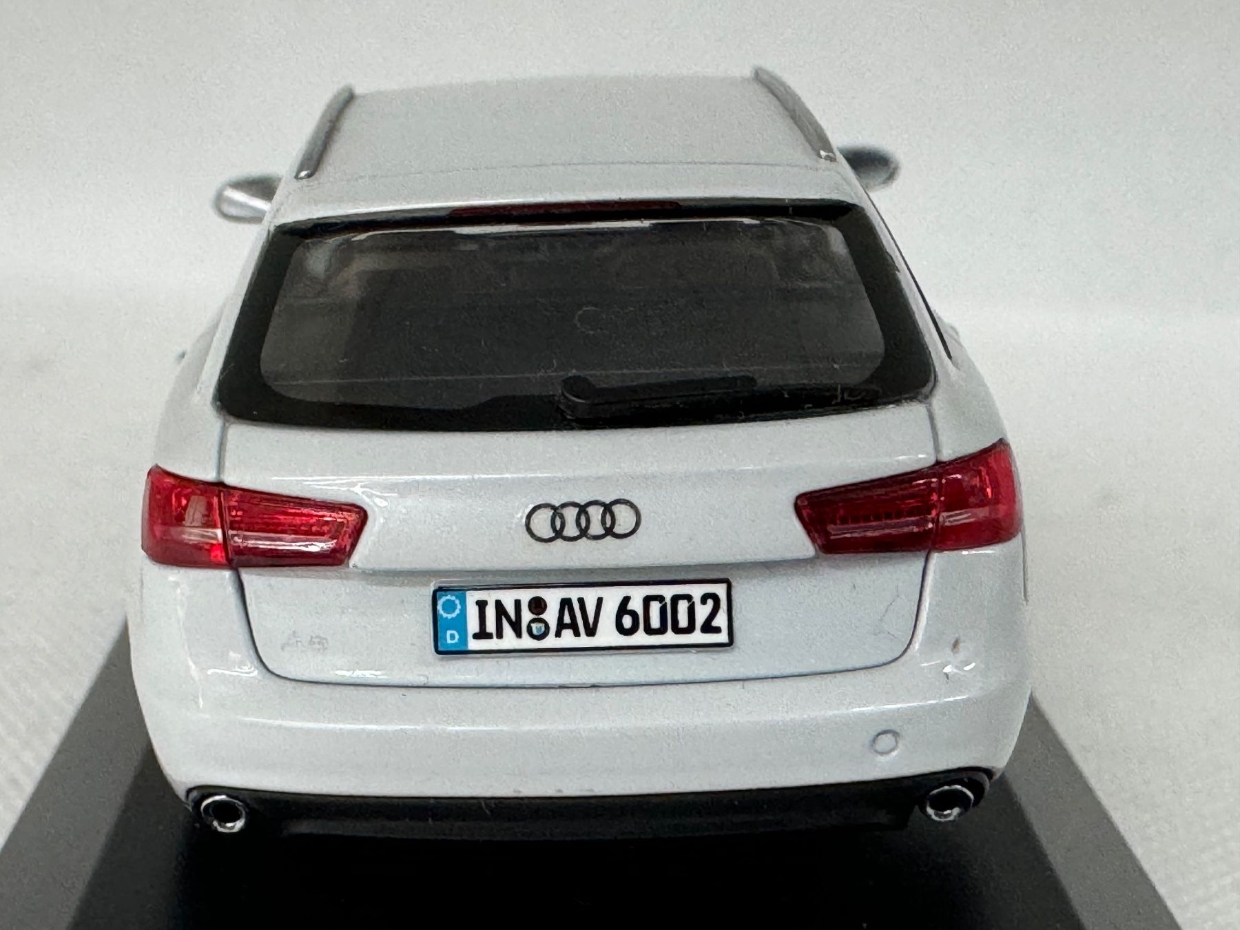 Audi Modellautos: Audi A6 Avant 1:43 Modell Audi Collection – Neu und originalverpackt aus Luzern von aa43modelcars-Luzern 2
