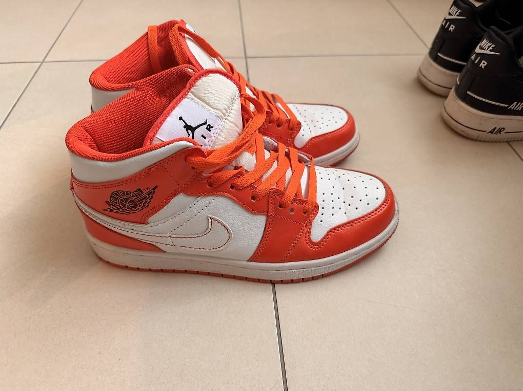 Herrenschuhe: Nike Jordan 1 Mid Orange 41 – Gebraucht aus Recherswil von mbi_dtp8 2