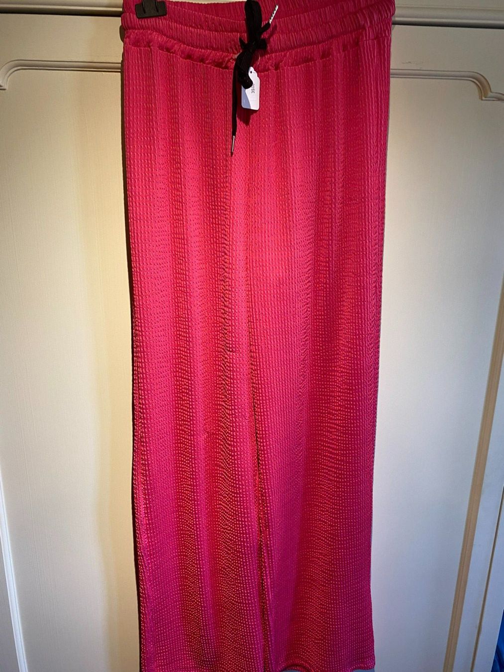 Hosen: STOFFHOSE-PINK-DAMEN – Neu und originalverpackt aus Meienried von ManuelaBoutique 1