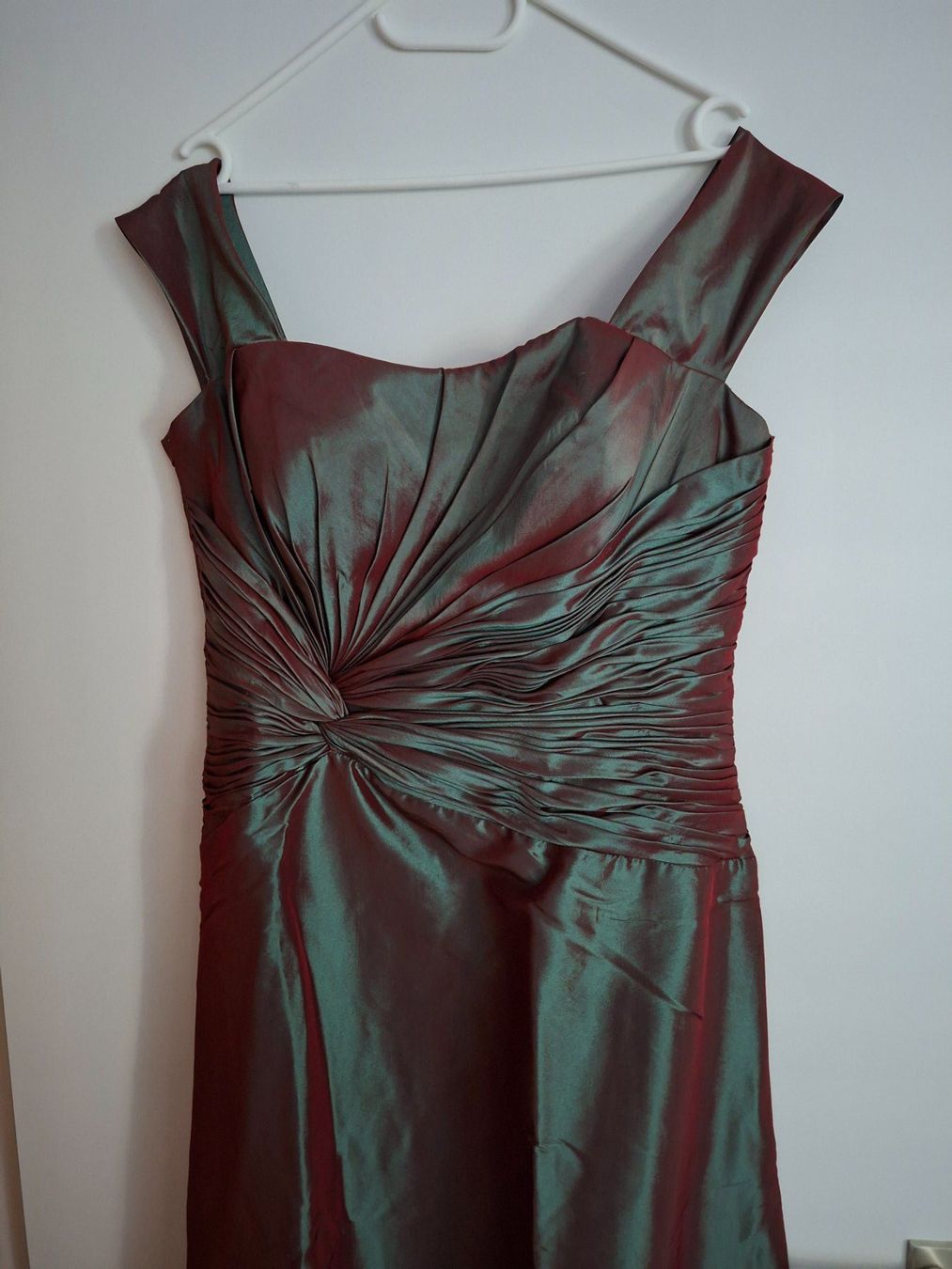 Vestiti: Abendkleid Grösse 46 – Usato da Adlikon b.Regensdf venduto da Agapimu65 1